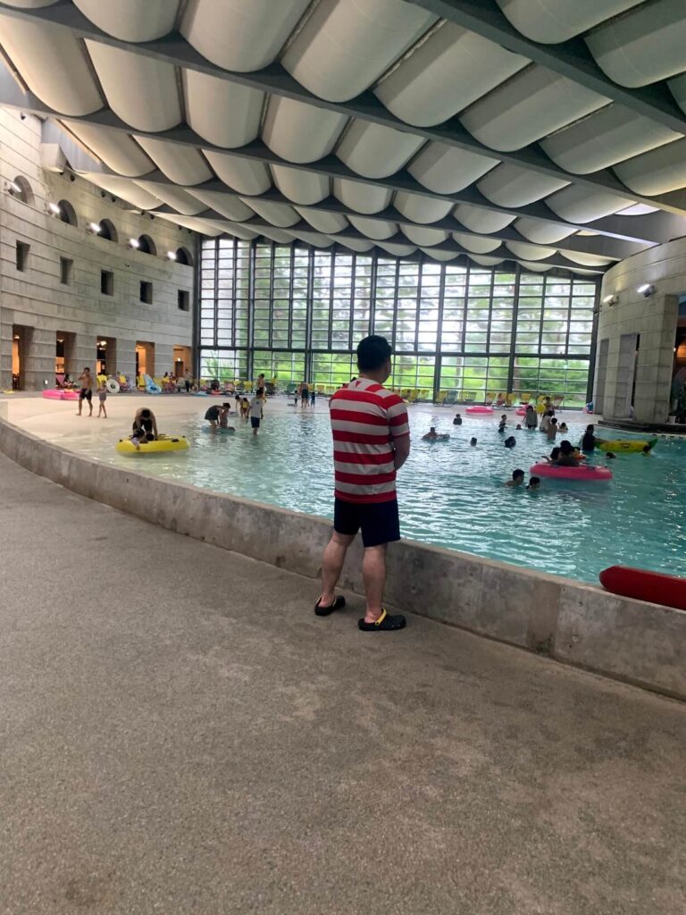 星野リゾートリゾナーレ八ヶ岳 子供も大人も楽しめる子供連れの王道ホテル プール アクティビティ編 あしたどこいくのー