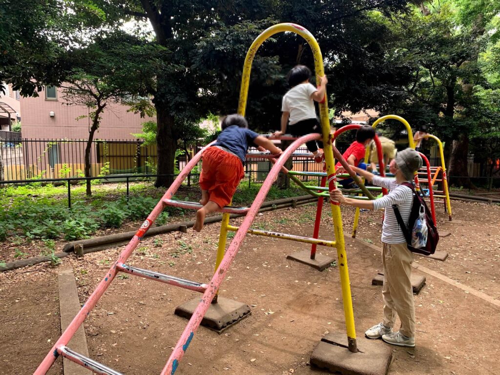 公園内におしゃれカフェあり 子連れで駒沢オリンピック公園を楽しむ方法 あしたどこいくのー